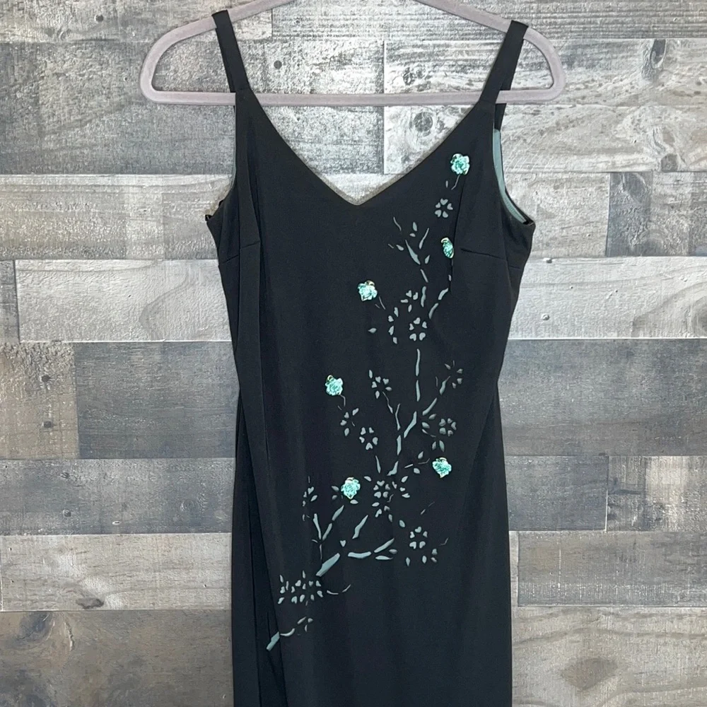 Beautiful Black with Green Flowers Maxi Dress - Picture 1 of 8